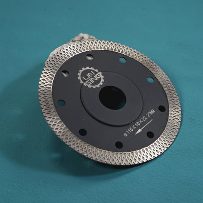 140 зубов Turbo Saw Blade для резки каменной плиты и плитки