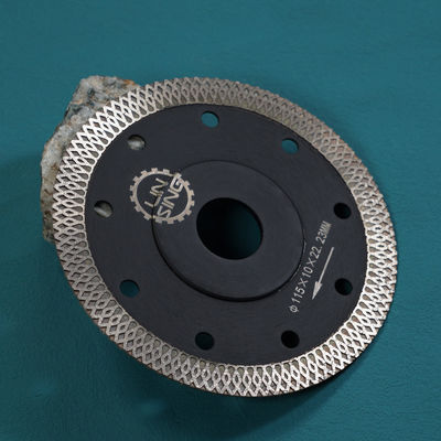 20/22.23/M14/25.4 Внутреннее отверстие D230MM X Mesh Turbo Cutting Blade Disc с лазерным сварным процессом