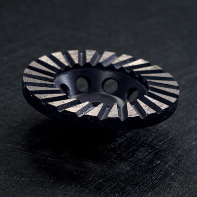 40/50 Grit 4 дюйма бриллиантовые шлифовальные кружки с металлическим связующим агентом